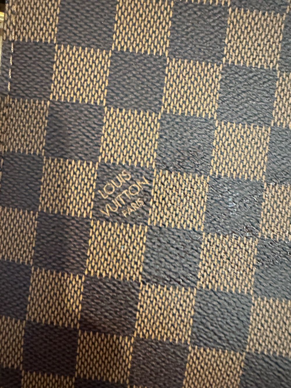 Louis Vuitton Neverfull Clutch Damier Ebene with Handle Loop and Side Rip - Picture 3 of 10